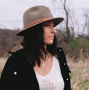 Meet your Posher, Geena